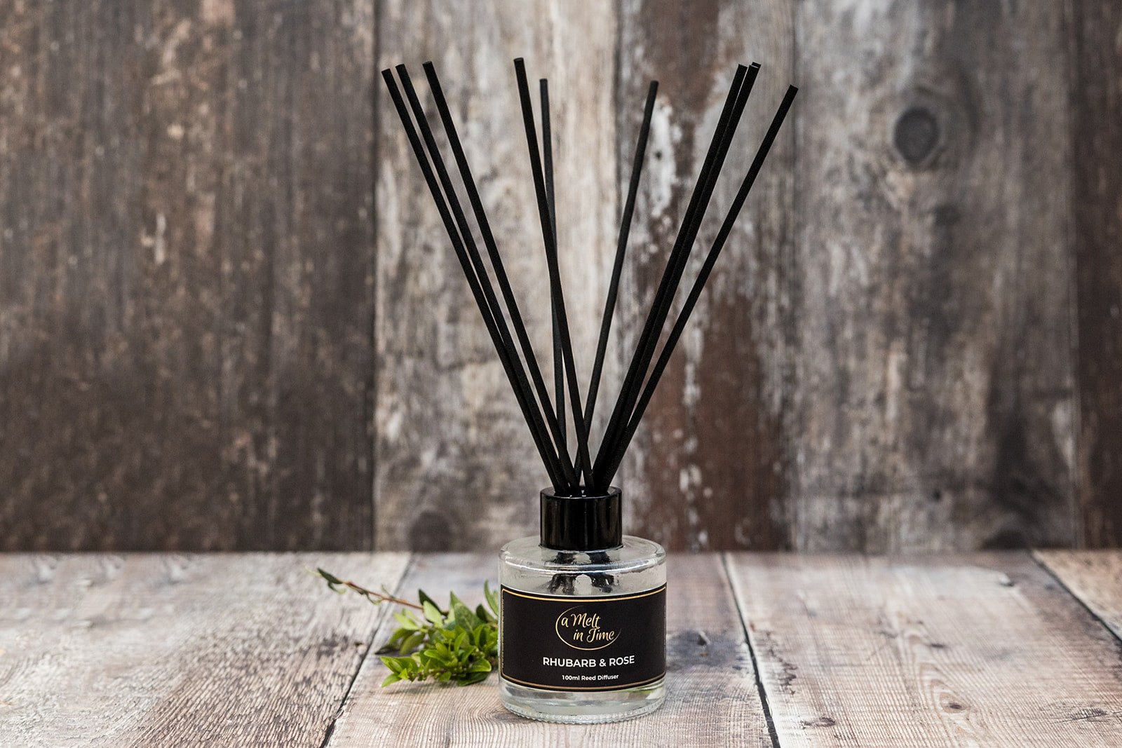 Rhubarb And Rose Luxury Reed Diffuser - A Melt In Time Ltd