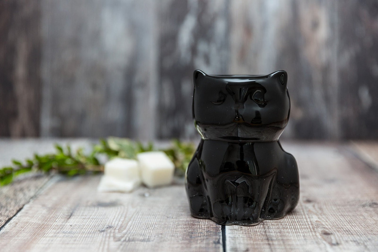 Black Cat Tea Light Wax Burner - A Melt In Time Ltd