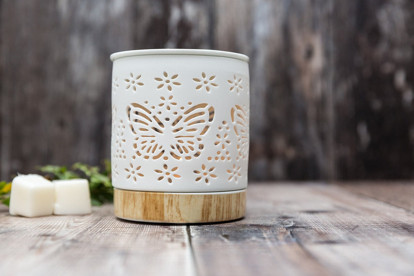 Ceramic Butterfly Cut Out Wax Burner - A Melt In Time Ltd
