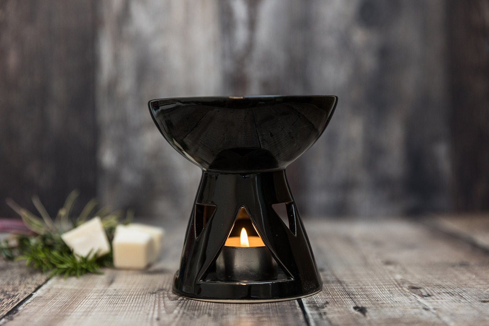 Deep Bowl Black Tea Light Wax Burner - A Melt In Time Ltd