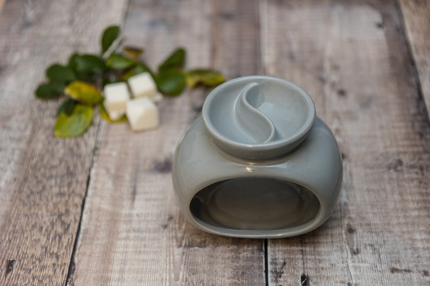 Grey Ceramic Oval Double Dish Wax Burner - A Melt In Time Ltd