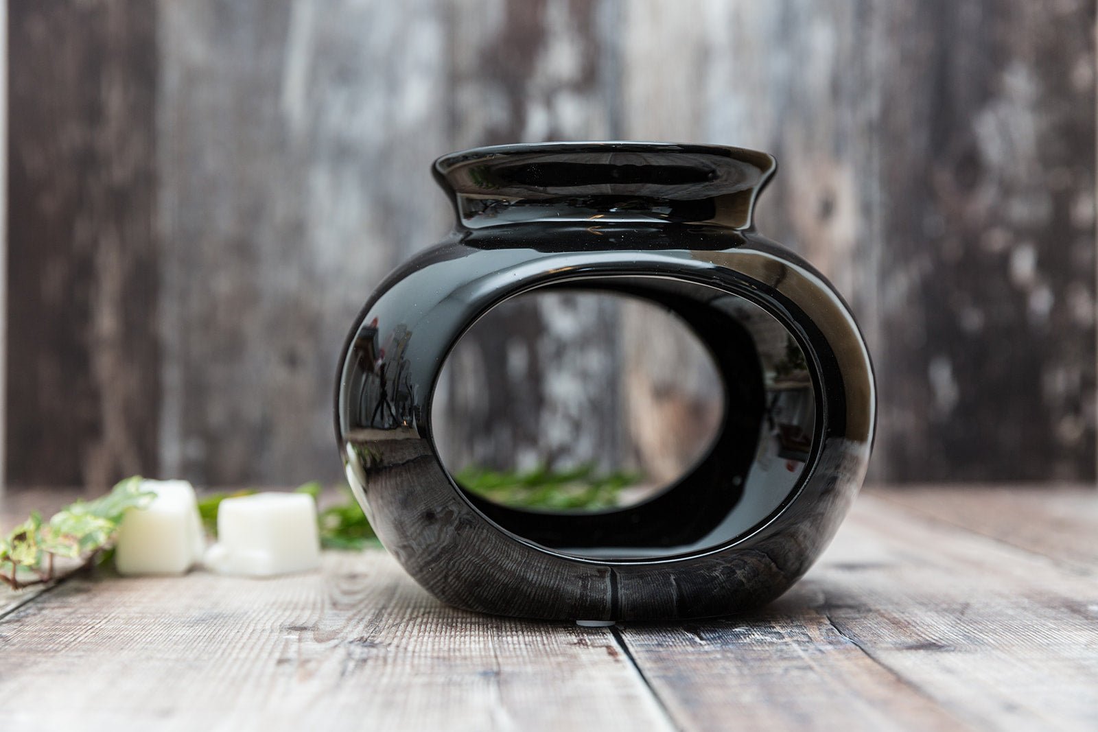 Large Black Orb Design Tea Light Wax Burner - Not Quite Perfect - A Melt In Time Ltd