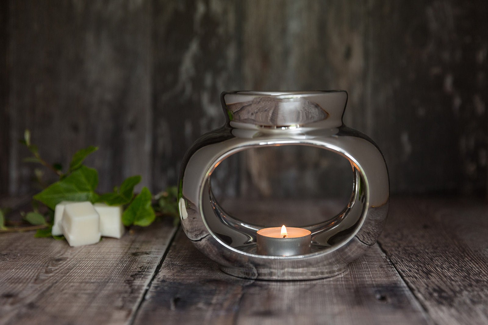 Oval Iridium Single Burner Tea Light Wax Burner - A Melt In Time Ltd