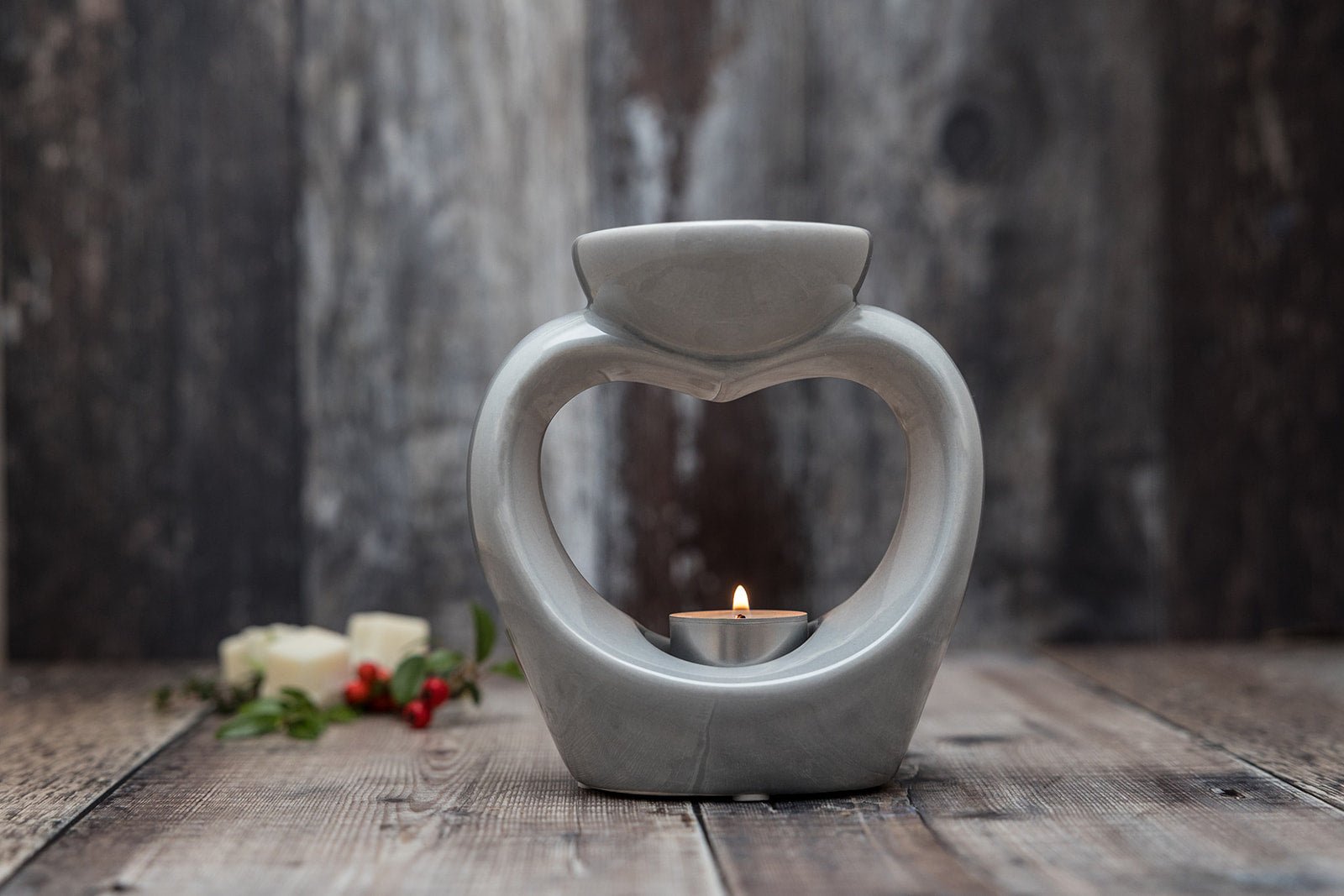 The Grey Love Heart Wax And Oil Burner - A Melt In Time Ltd