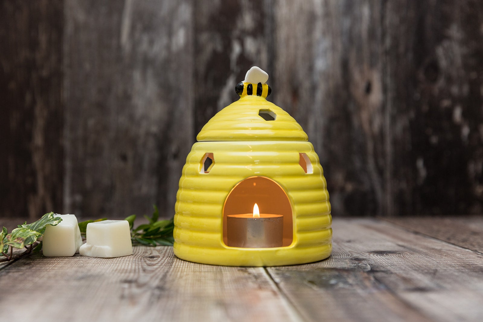 Yellow Beehive Tea Light Wax Burner - A Melt In Time Ltd